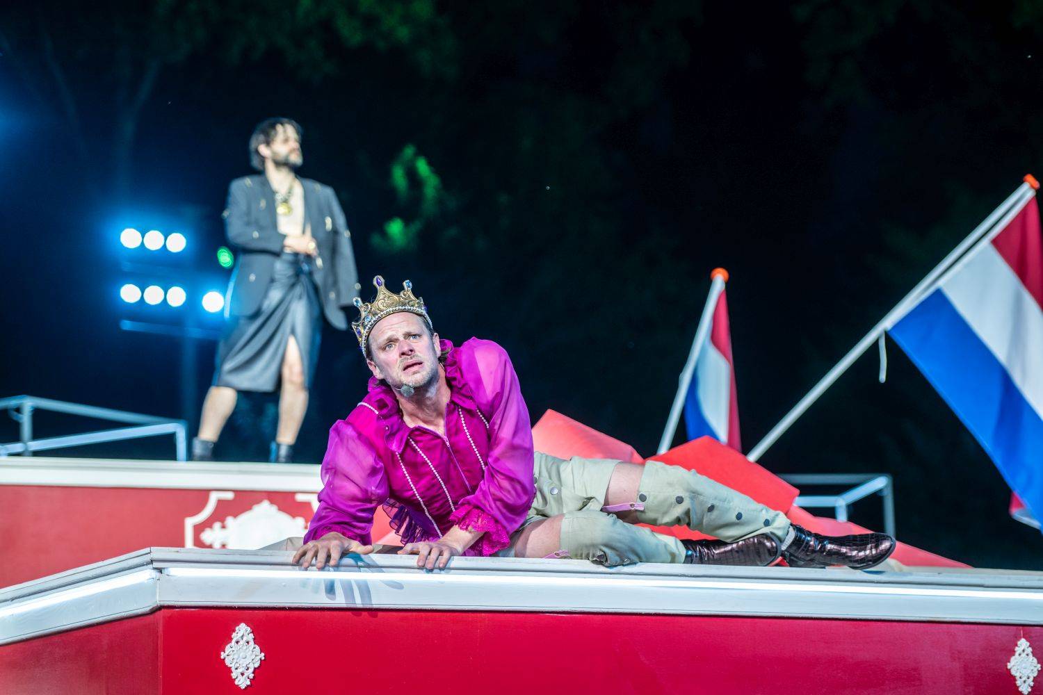 Nadruk op nichterige kant van koning Willem II in muzikale komedie 